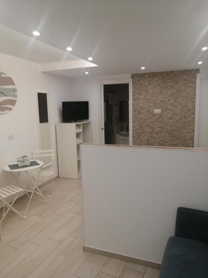 La Casa Dei Nonni Hotell Bari Exteriör bild